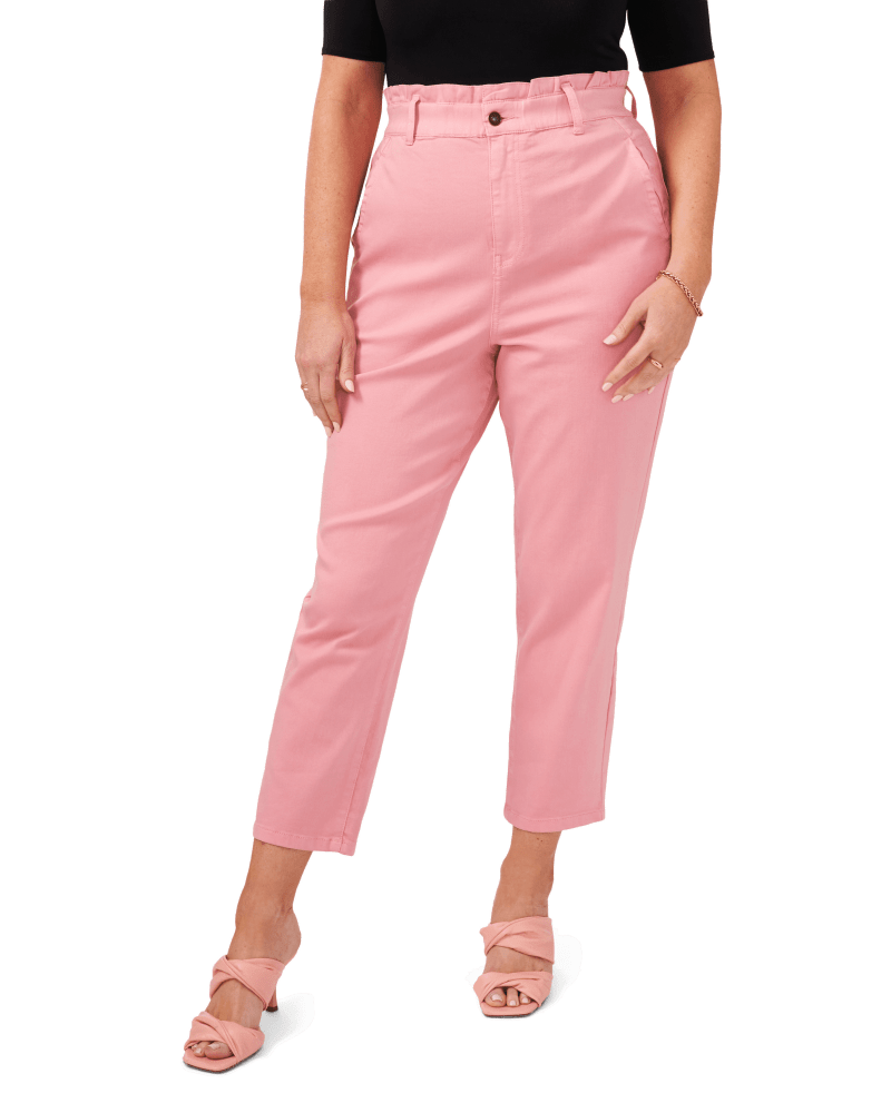 Front of a model wearing a size 14W Hazel Paperbag Pant in BLUSH by 1.State. | dia_product_style_image_id:262655